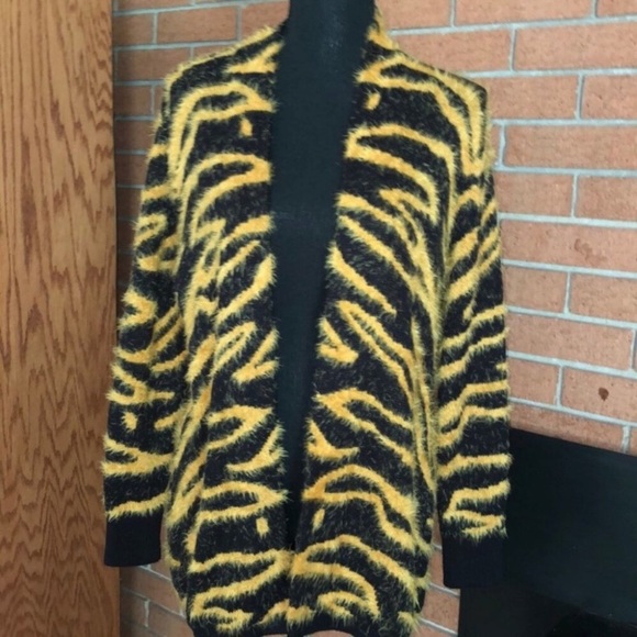 💛SUSINA💛FUZZY OPEN FRONT CARDIGAN ZEBRA STRIPE💛 - Picture 4 of 8